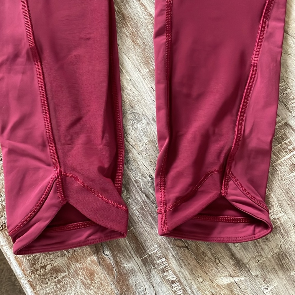 Lululemon Run with the sun tight - Picture 7 of 16